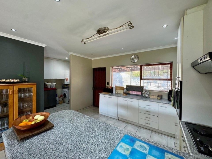 4 Bedroom Property for Sale in Rouxville Western Cape